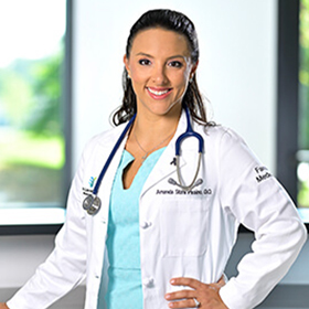 Amanda Stahl Piraino, DO